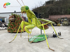 6M Simulasi Animatronic Serangga Animatronic Mantis Playground Equipment