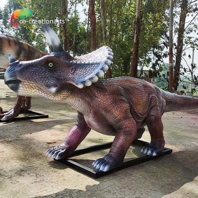 Outdoor Playground Fiberglass Animatronic Dinosaur Triceratops Penolak Air