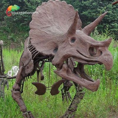 Dekorasi Jalan Dinosaurus Triceratops Skeleton