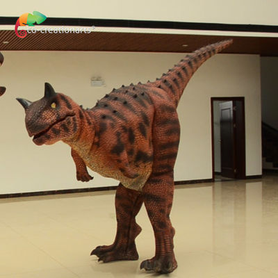Kostum Dinosaurus Carnotaurus yang disesuaikan untuk atraksi Dinosaur Park